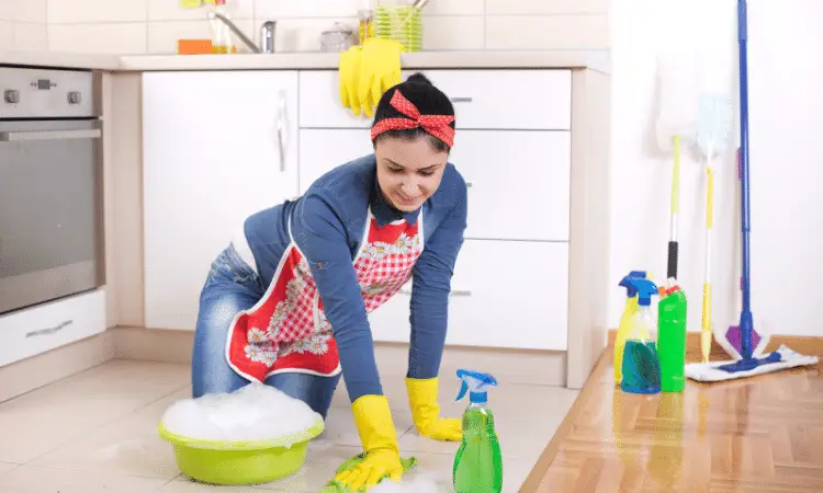 how to clean floor tiles naturally